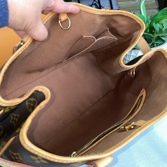 Louis Vuitton Brown Monogram Tote Bag - Picture 15 of 17